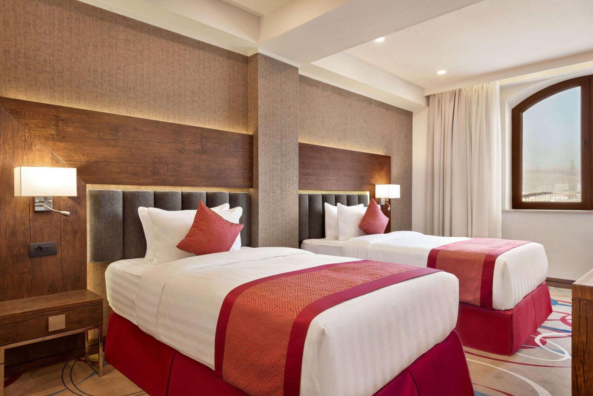 Ramada Hotel & Suites By Wyndham Jerevan Exteriér fotografie