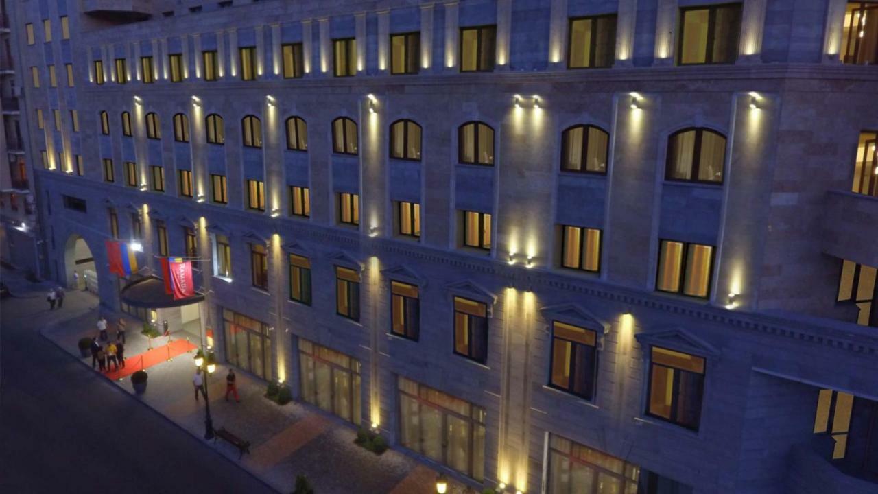 Ramada Hotel & Suites By Wyndham Jerevan Exteriér fotografie