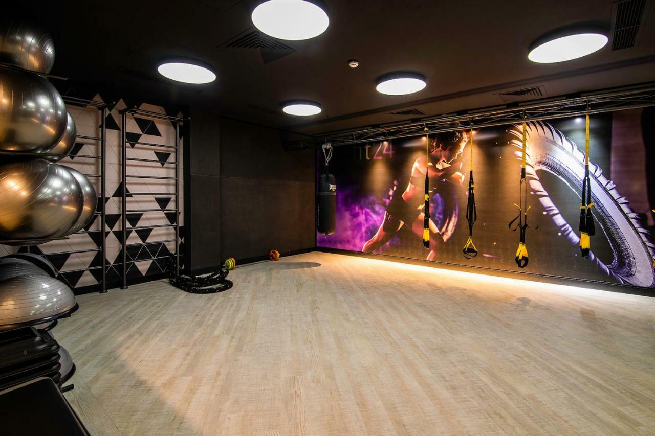 Ramada Hotel & Suites By Wyndham Jerevan Exteriér fotografie
